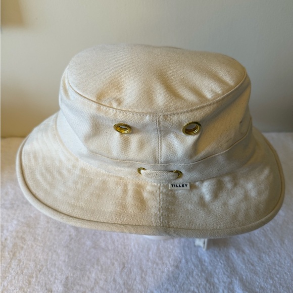 Tilley T1 Iconic Hat 7 3/4” - Picture 1 of 4